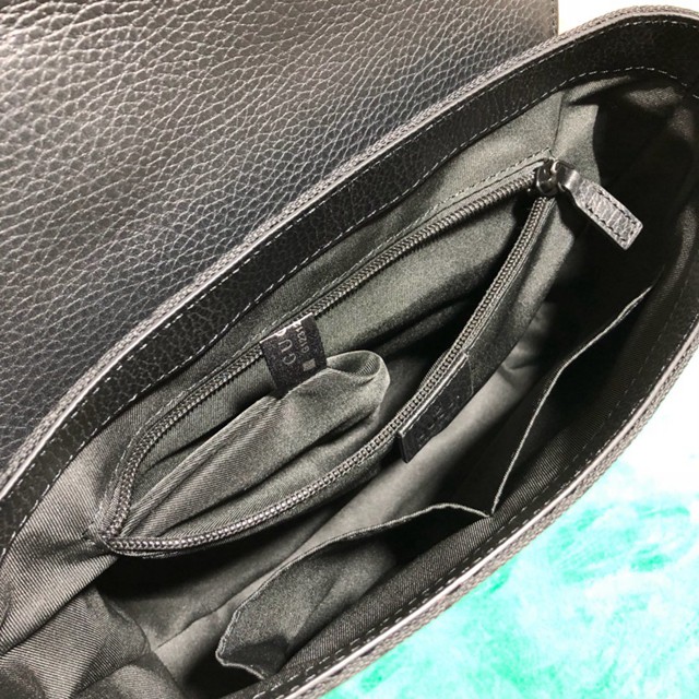 Gucci專櫃款男包 449172 古馳男士時尚款帆布單肩斜挎包 gucci男士休閒挎包  gqy2874